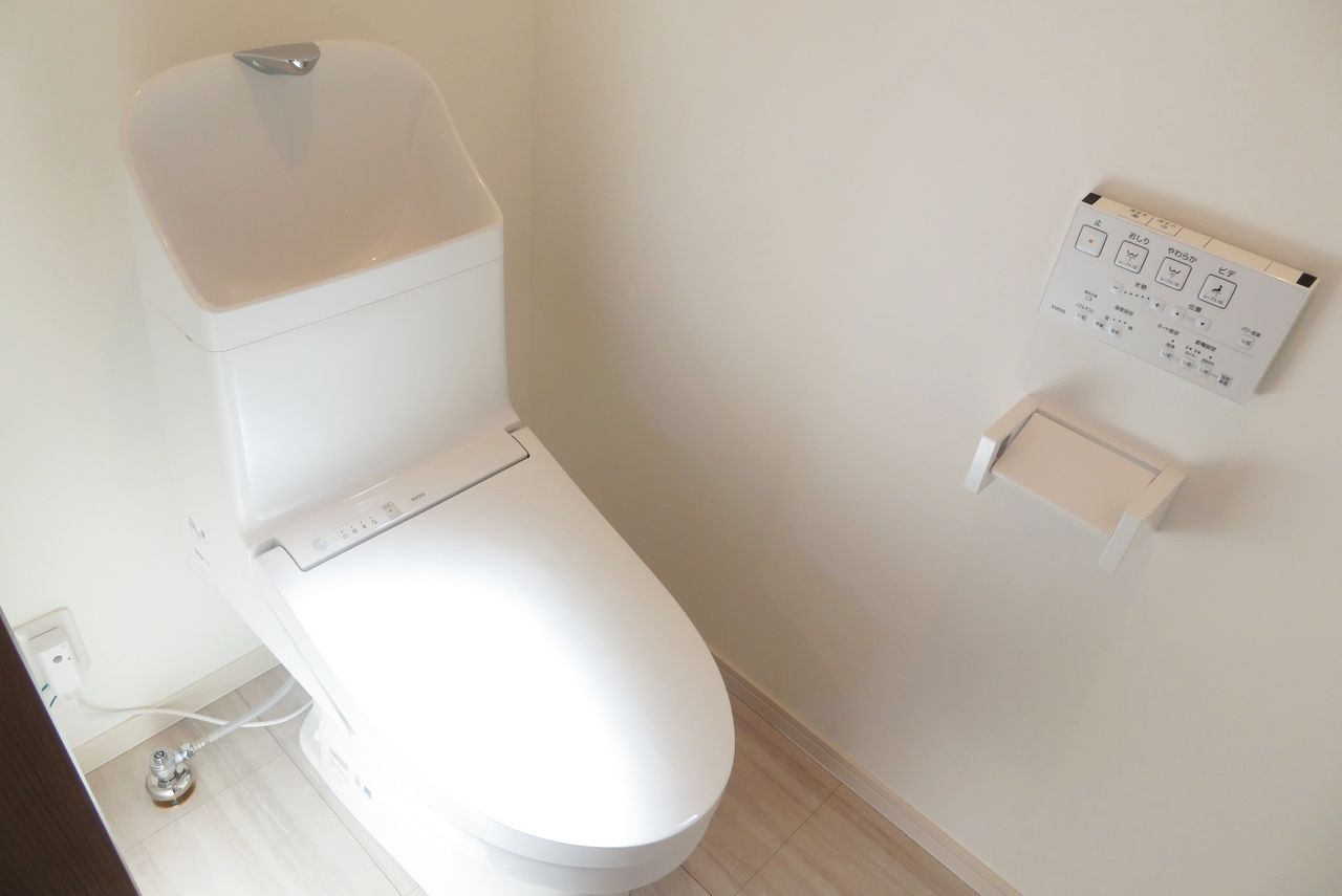 ウォシュレット機能付き☆