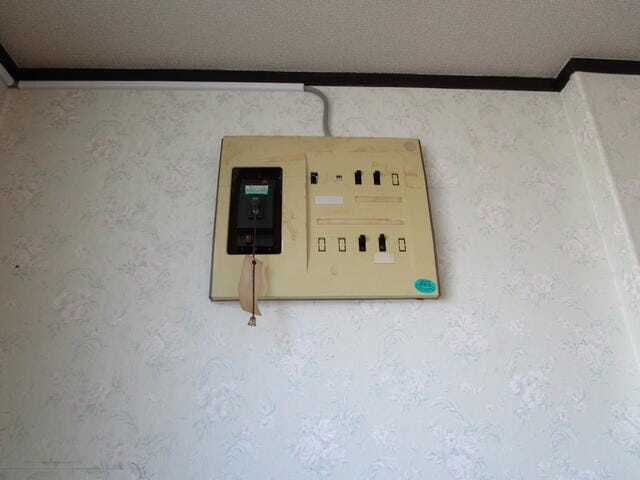 103号室分電盤30A
