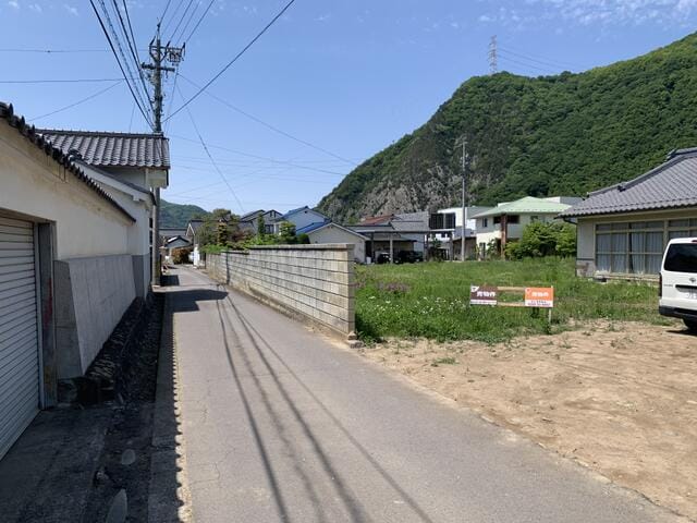南西側道路