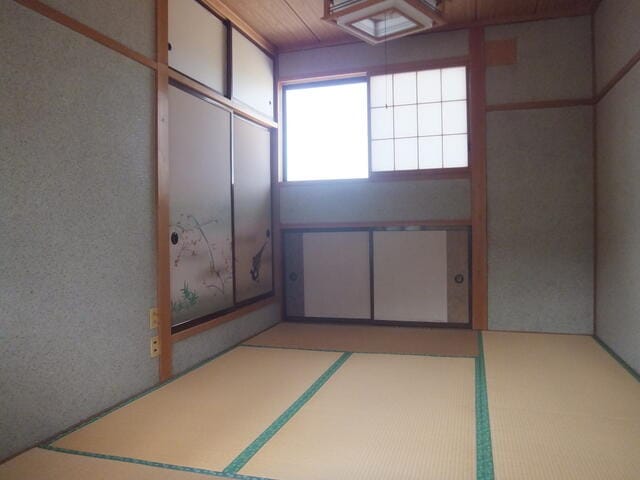 母屋2階和室
