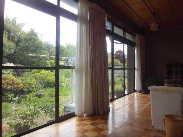 広縁