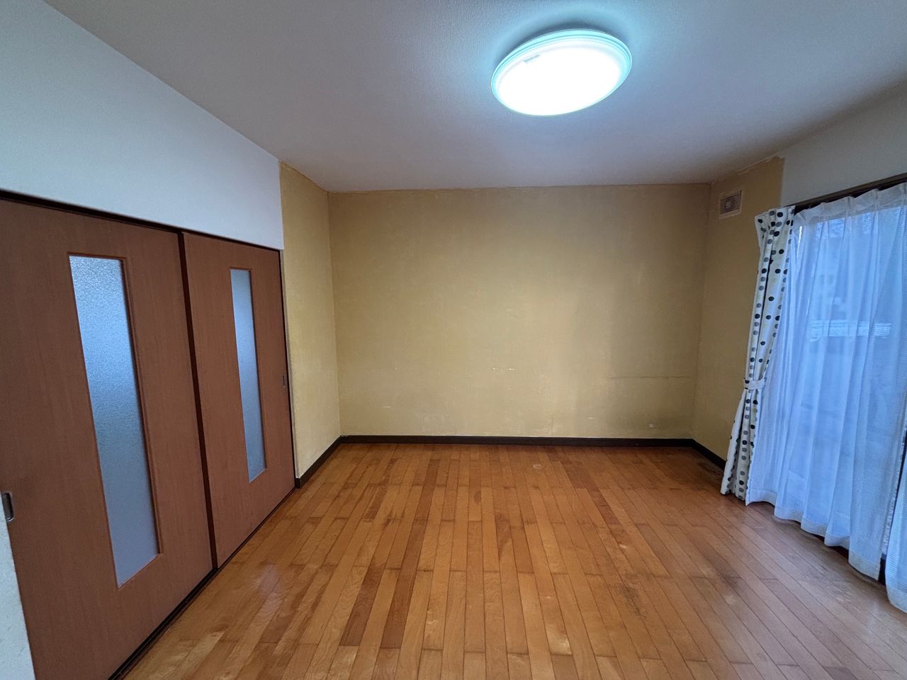 1階洋室8帖