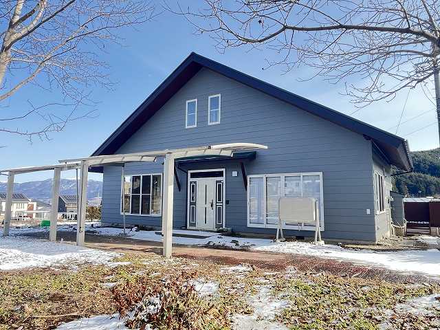 屋根・外壁塗装施工済み