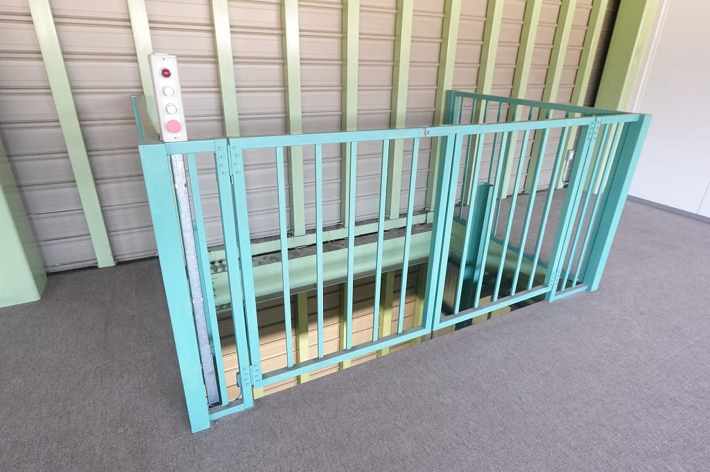 2F東側倉庫