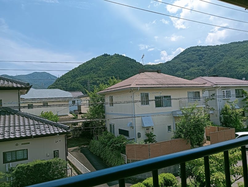 2F窓からの眺めです