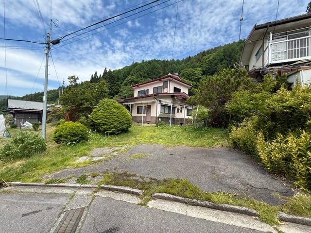 外観(道路から)
