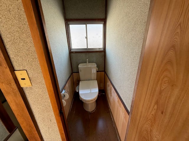 2階トイレ