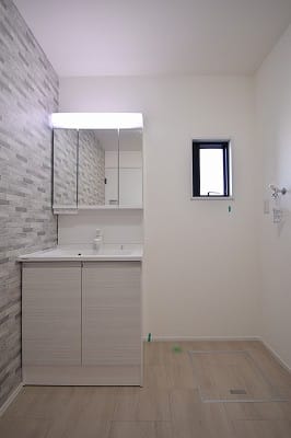 洗面化粧台新品