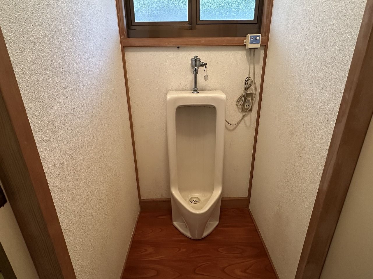 小トイレ