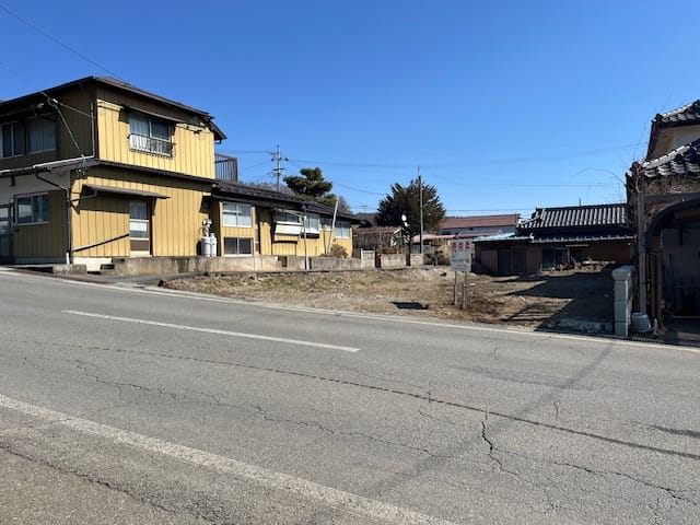 西から 終日陽当たり良好