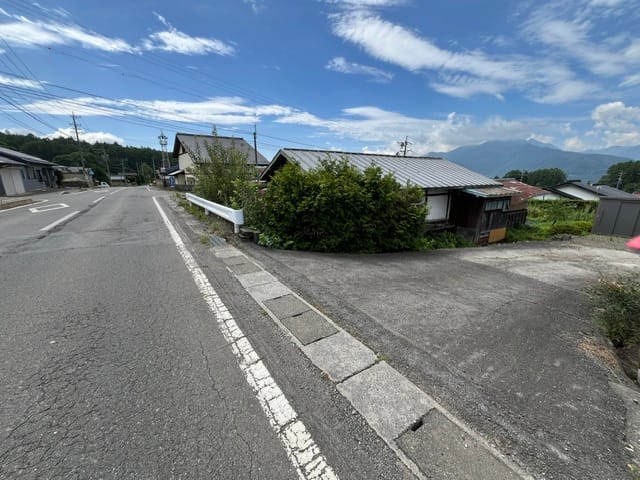 南アルプス 若干見える。
