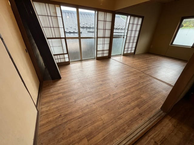 1階手前6帖遠く8帖