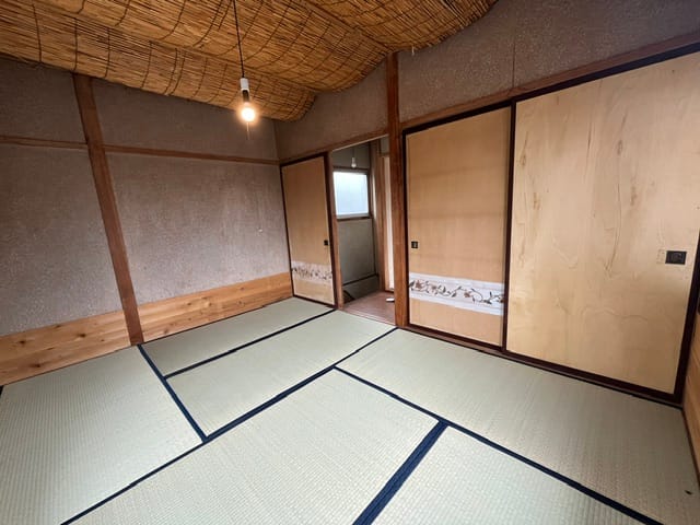 2階 南部屋 6帖 和室