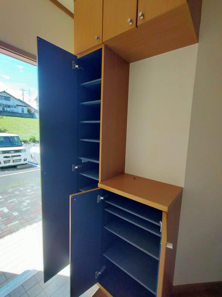 シューズボックス