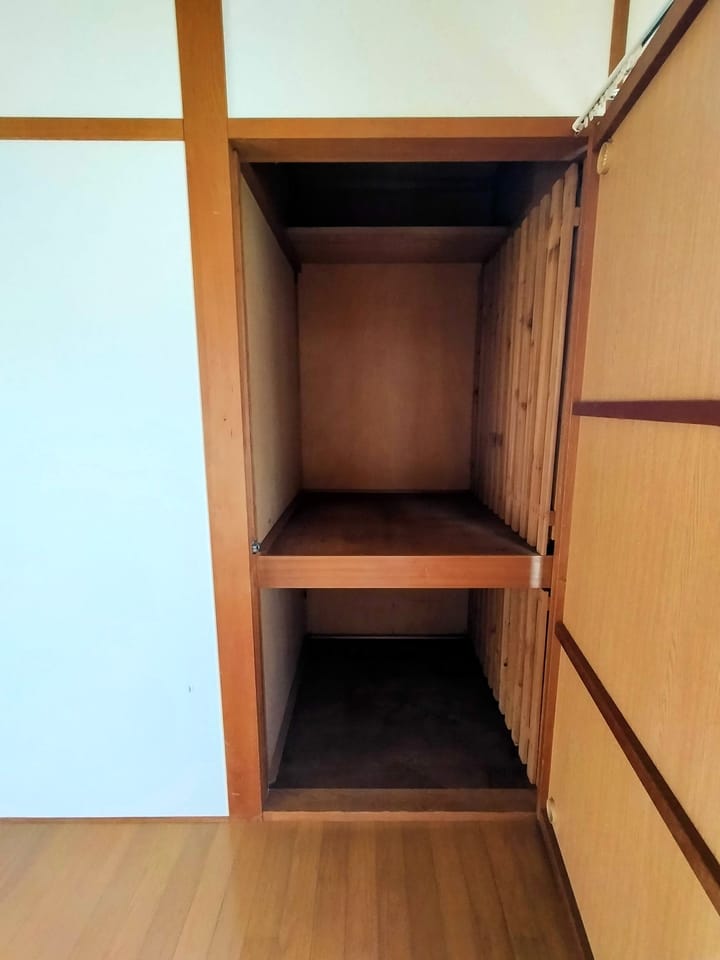 北側部屋収納