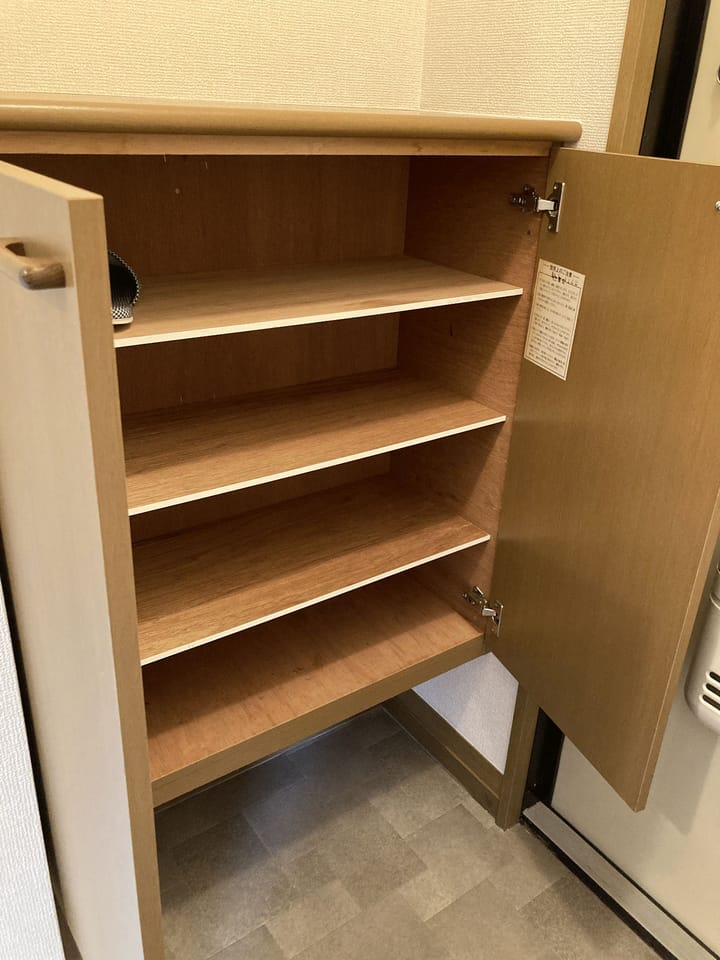 シューズボックス