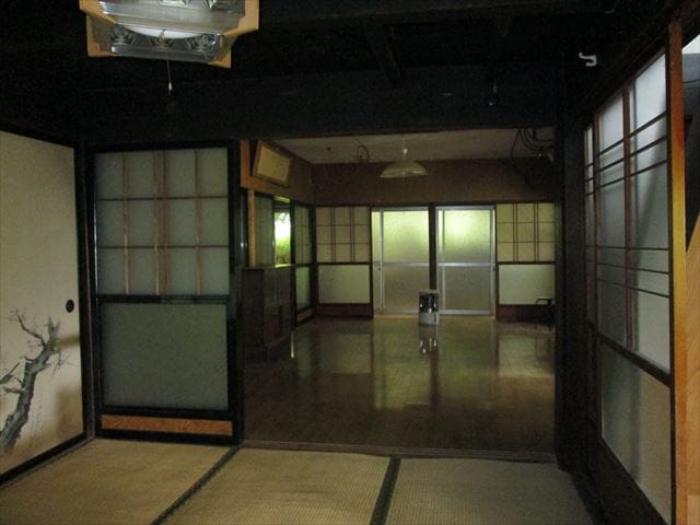 1階 室内