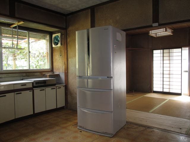 DKから和室を見る