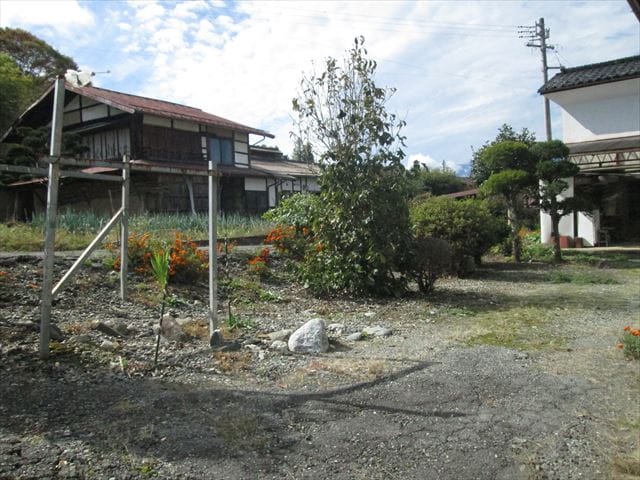 庭先