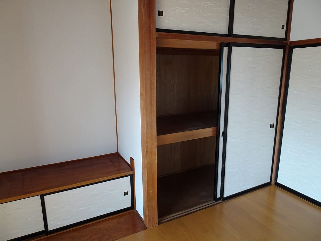 洋室6帖押入