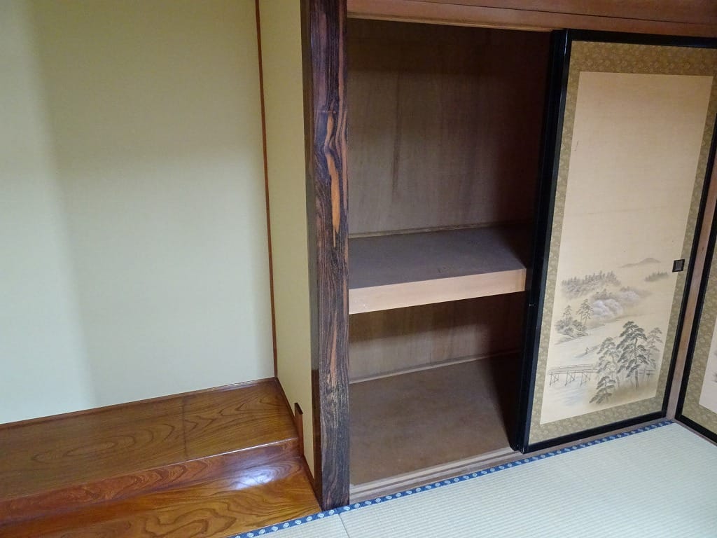 和室8帖押入