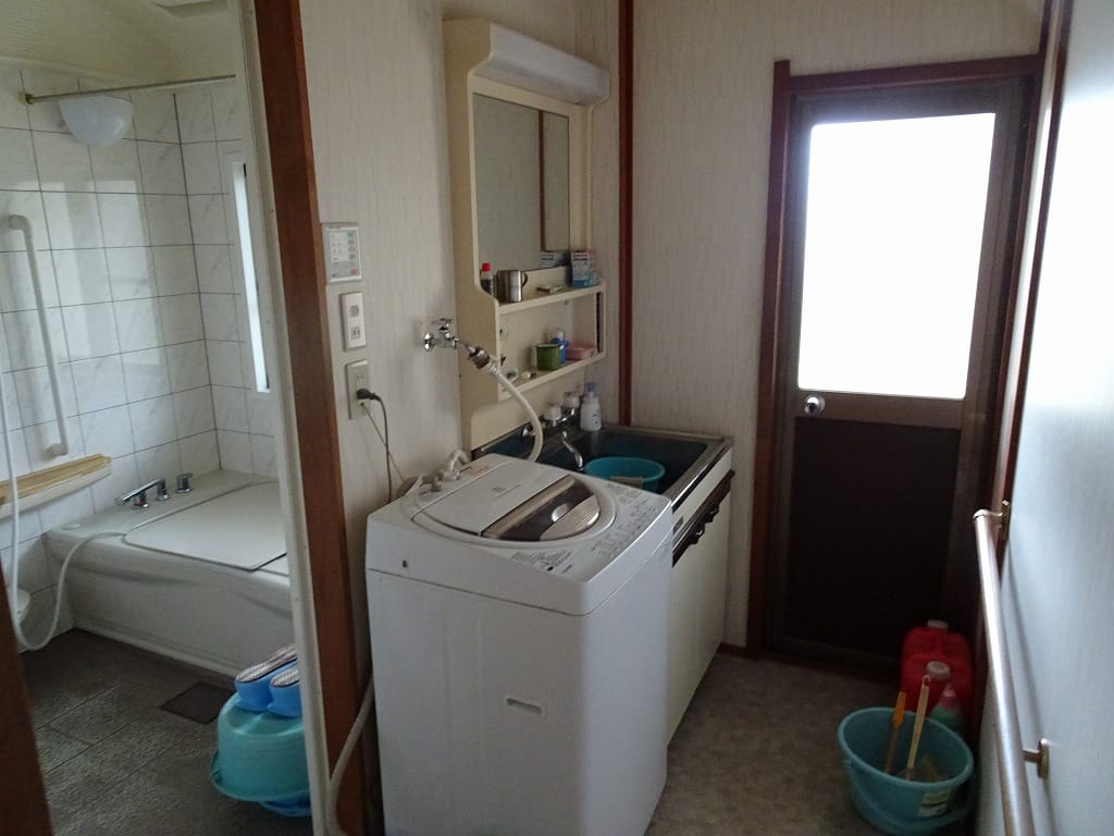 脱衣場