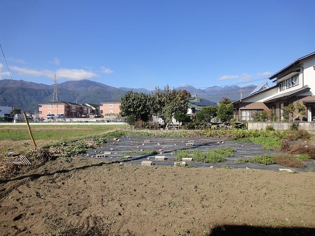 敷地から西側の眺めです。