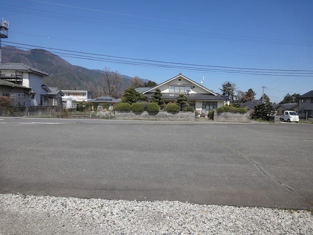 南端から北方向です。