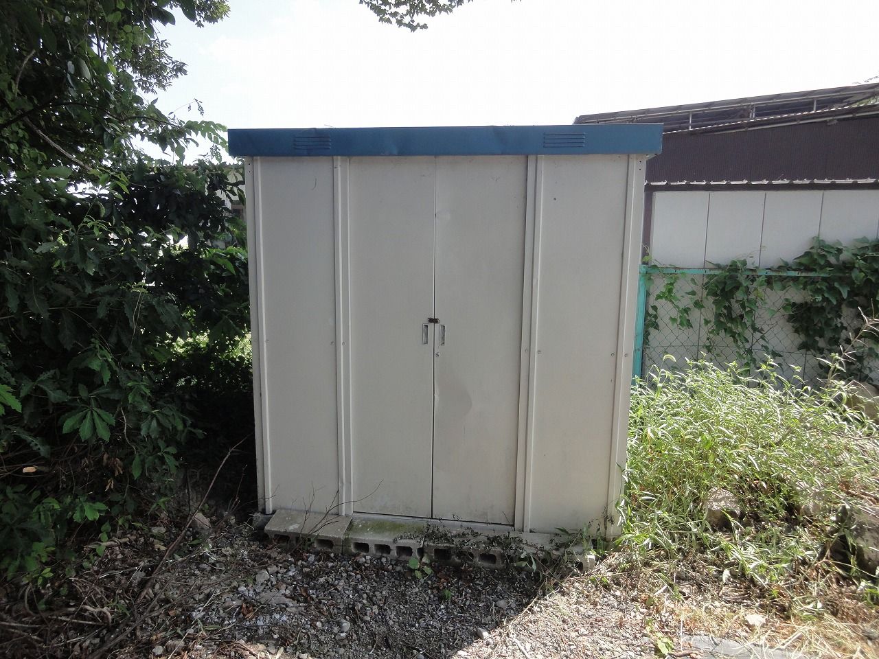 外物置です。