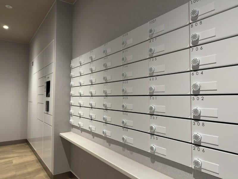 メール室(宅配ロッカー有)