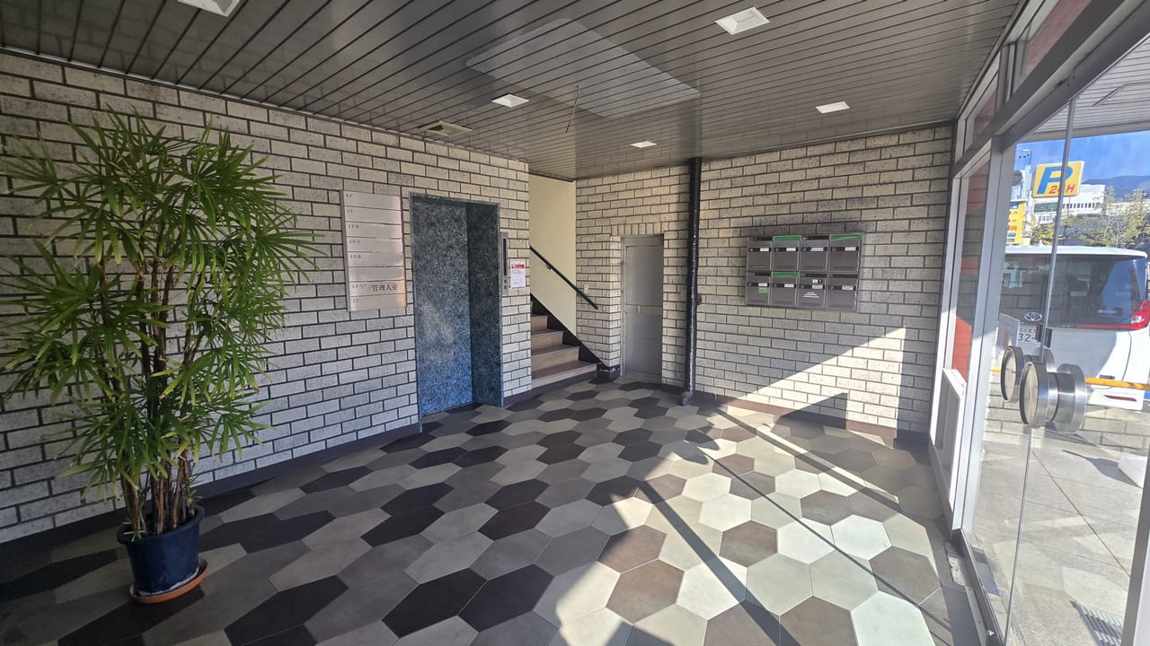 エントランス2