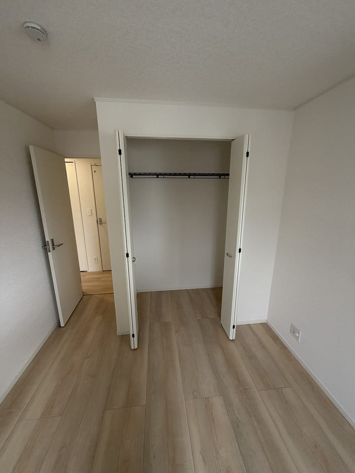 2階:洋室6.5帖(南側)収納