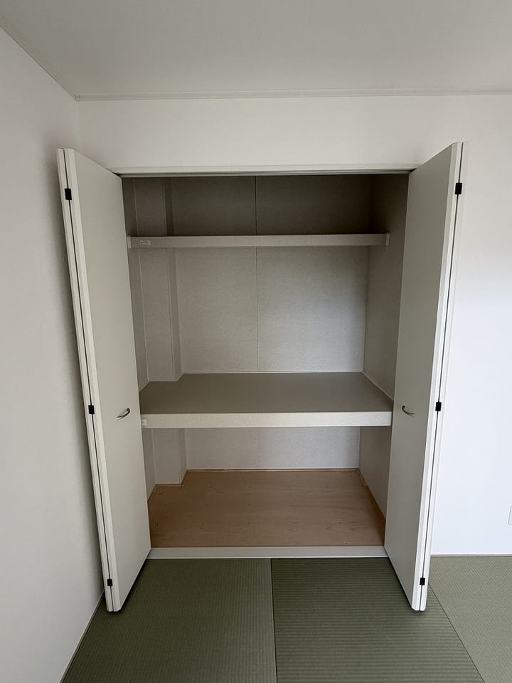 1階:洋風和室4.5帖