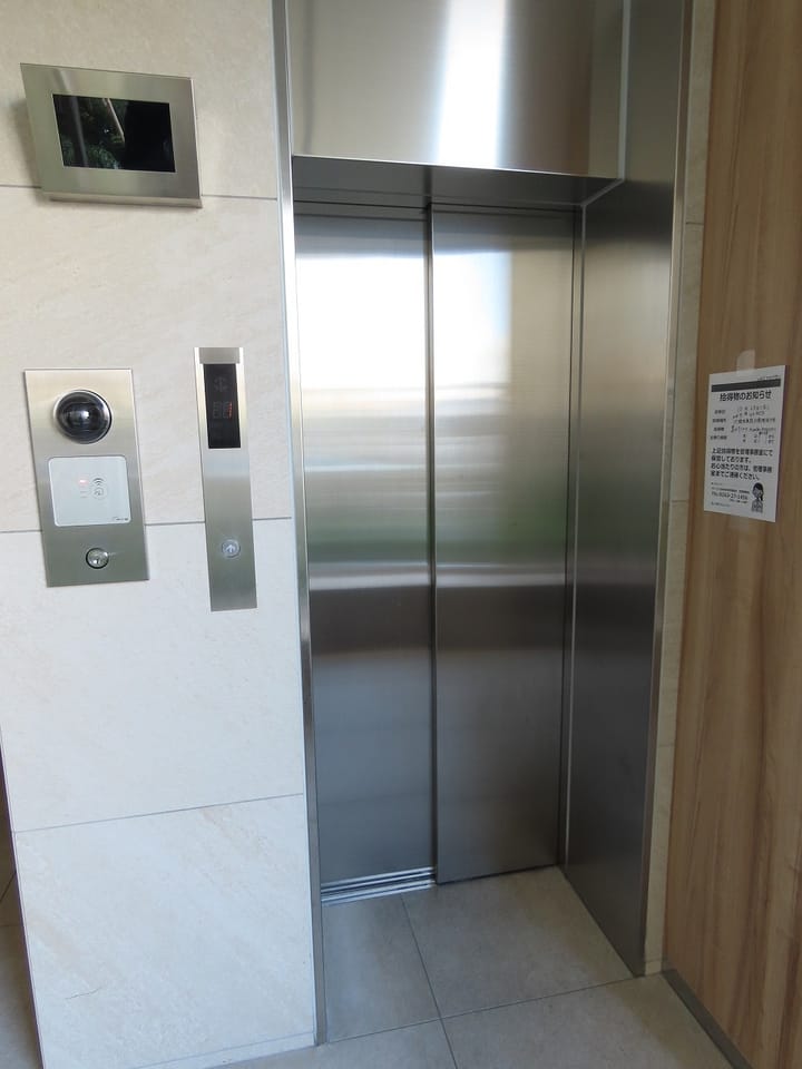 エレベーター