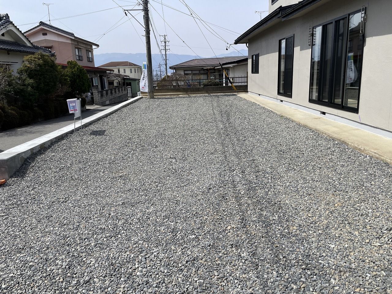 駐車スペース3台分