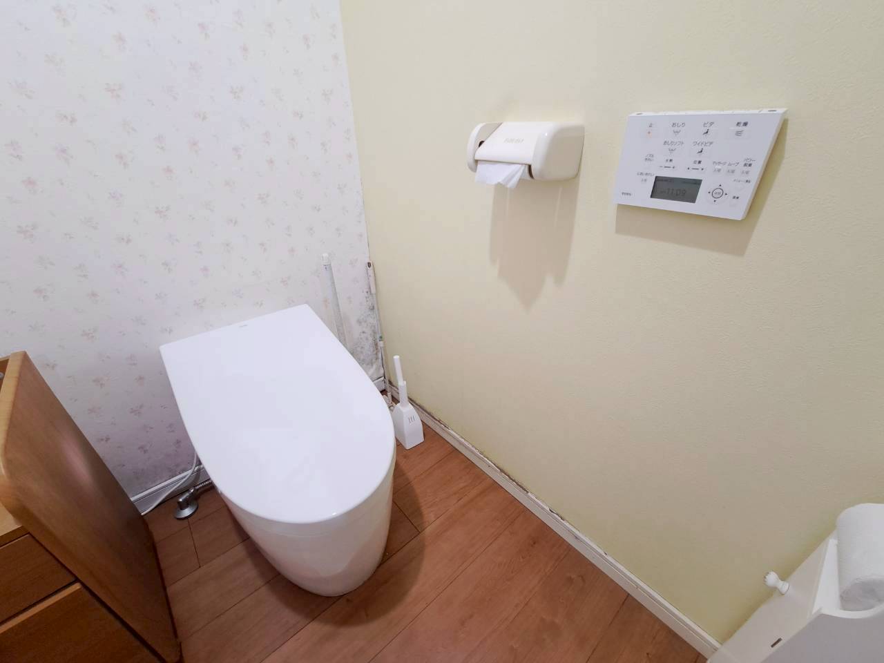 TOTOのタンクレストイレ「ネオレスト」を採用!