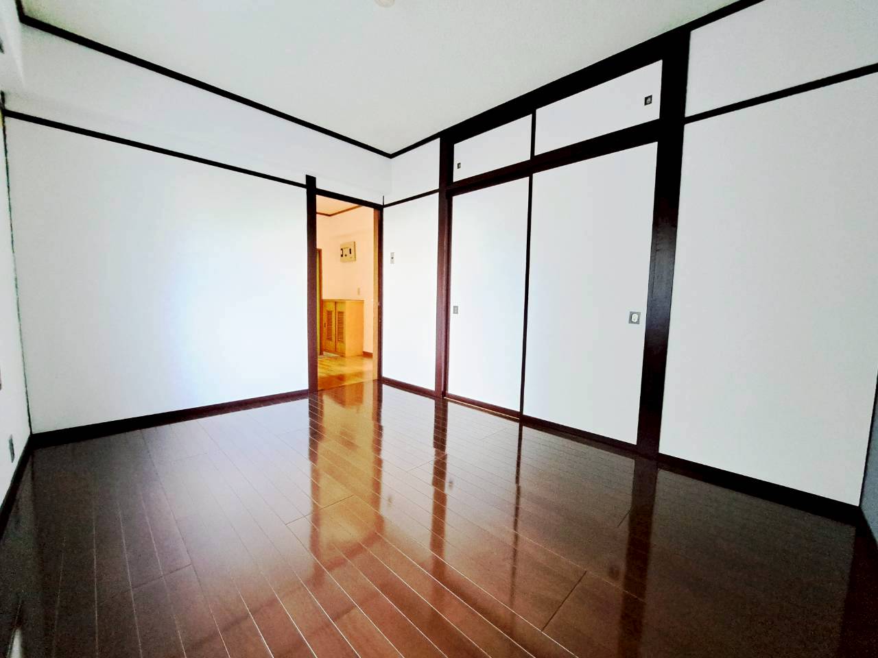 北側 洋室(約6帖)