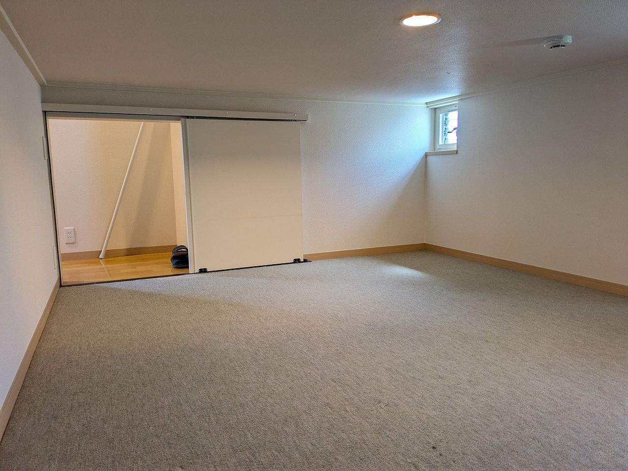 階段下蔵 シーズン品の収納にぴったり!