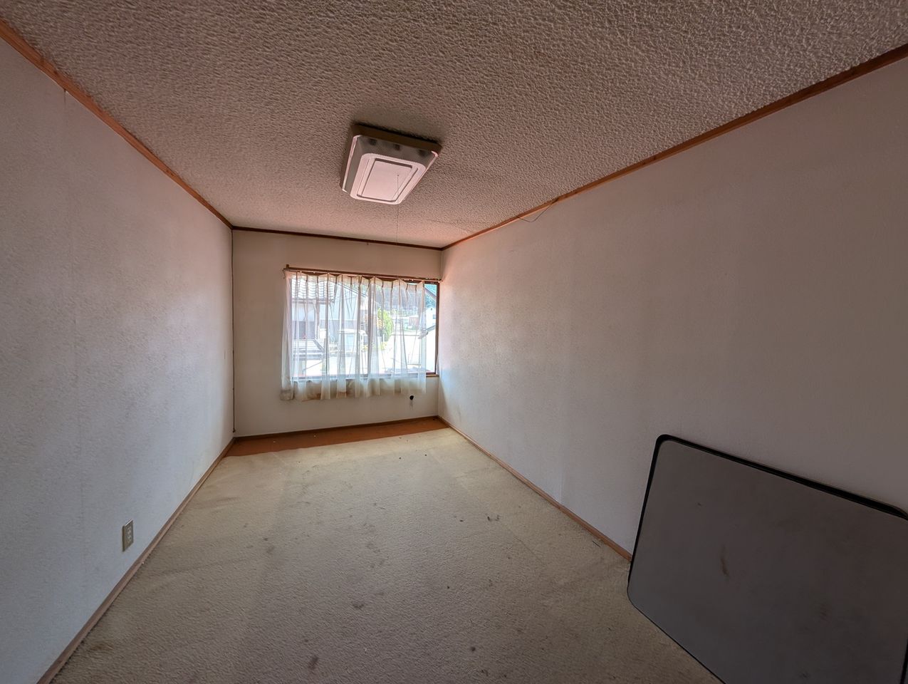 2階洋室(トゥー・トゥー・トゥー))