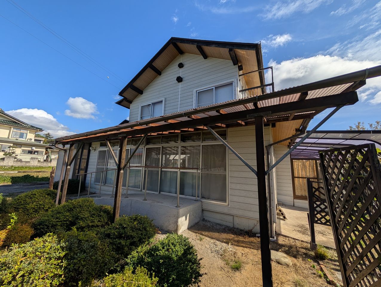 畑側にスロープ有るんだね