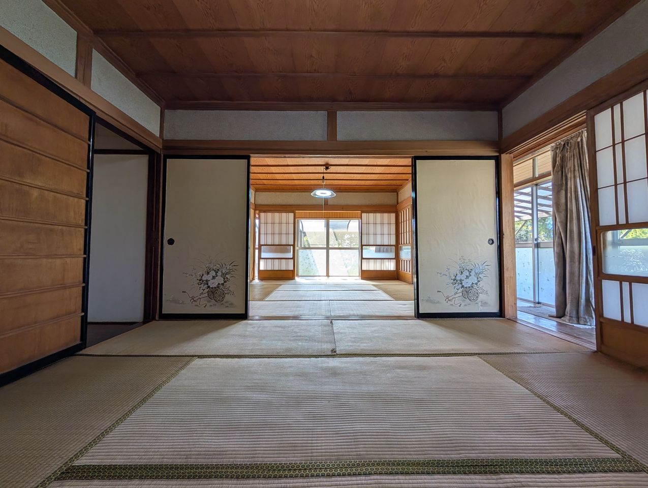 どこまでも畳かける