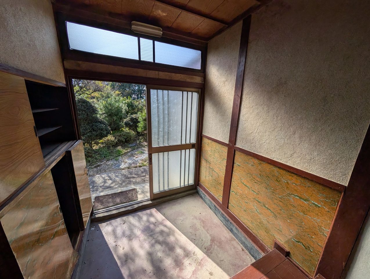 東南の玄関は縁起がいい⁉