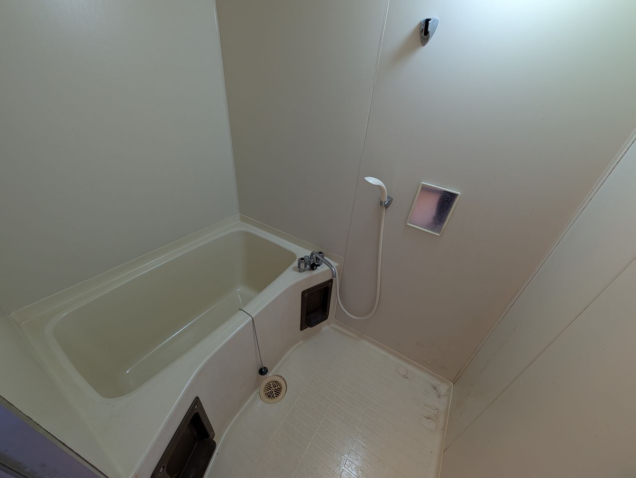 お風呂はきっと改築したんだネ