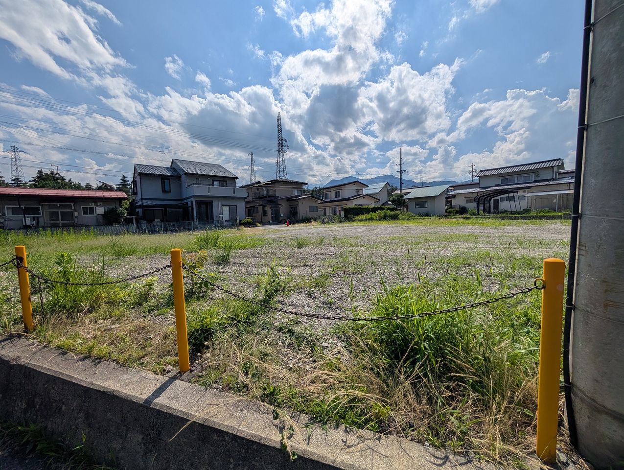 チェーン外しても車は入れない感じ