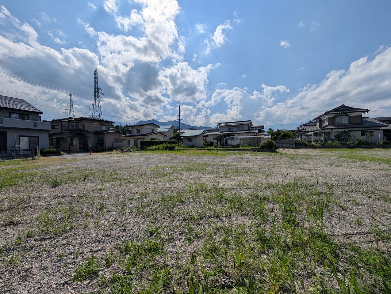 大新田からも雲がなければ山見える感じ