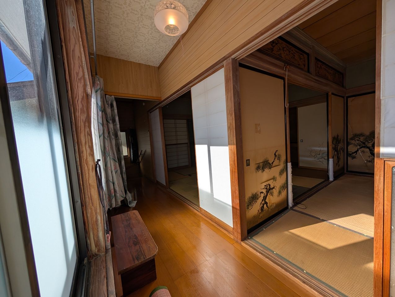 ベランダの前だ光陽