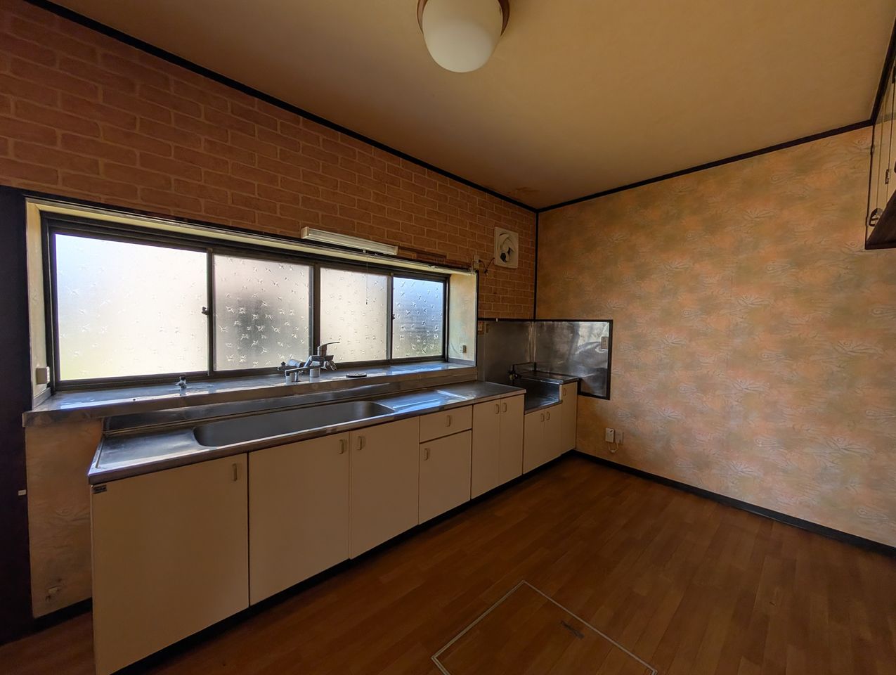 キッチンこんな感じ