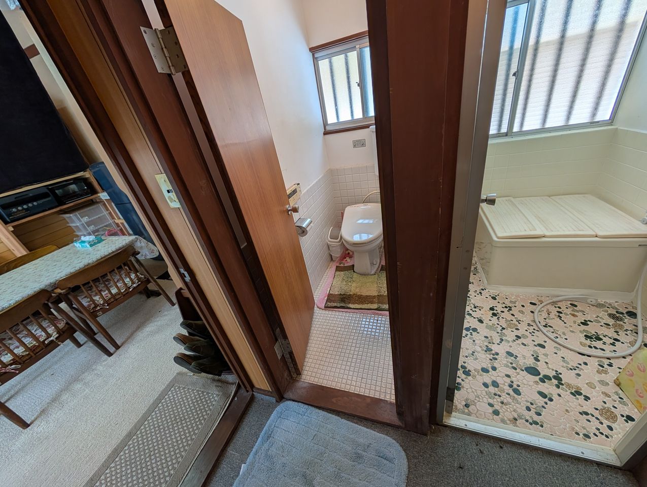 トイレとお風呂お隣通し