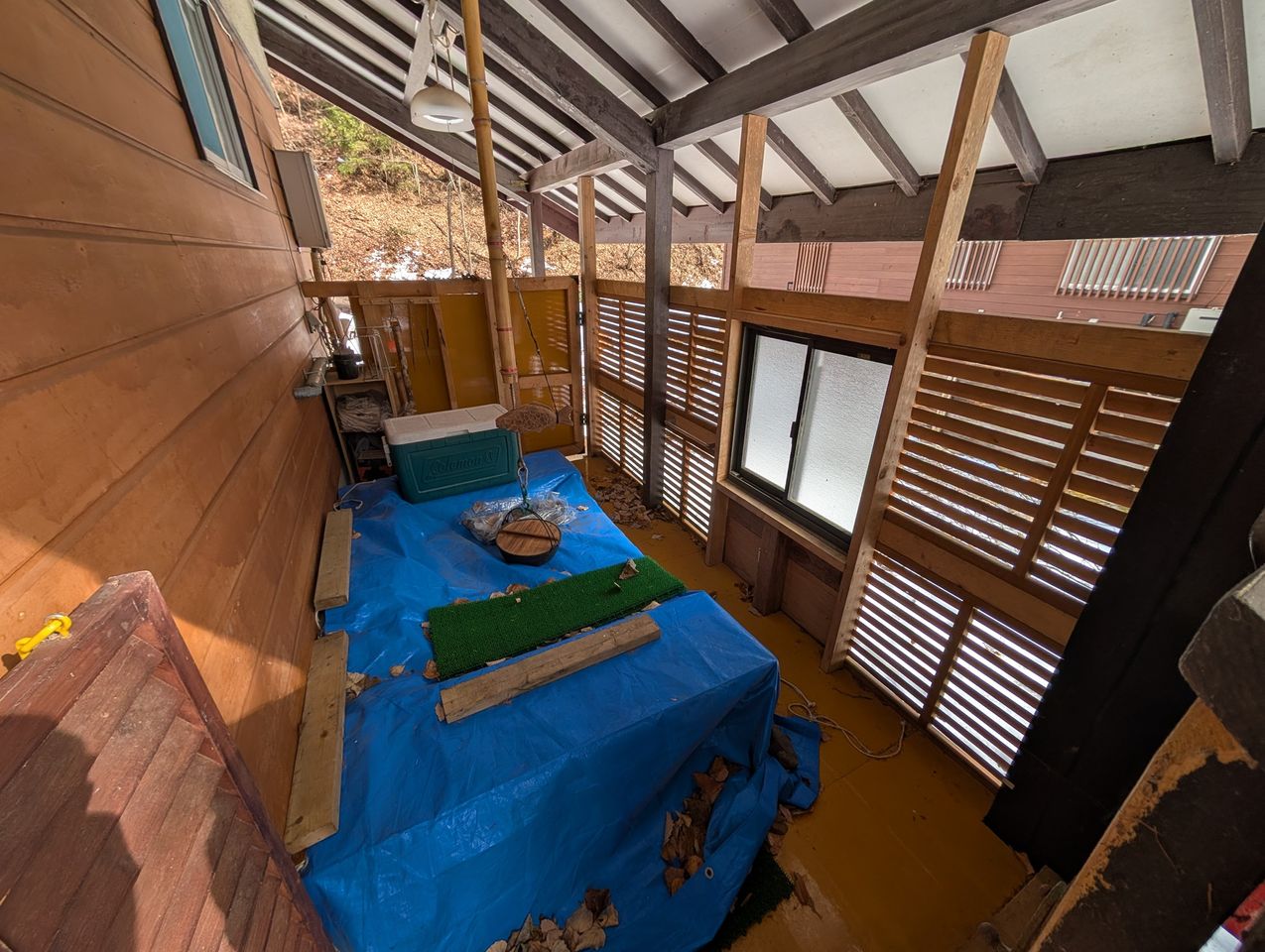 外に囲炉裏⁉っぽいもの発見⁉