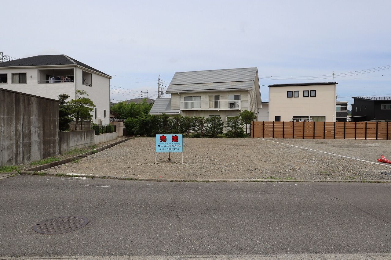 南西側より